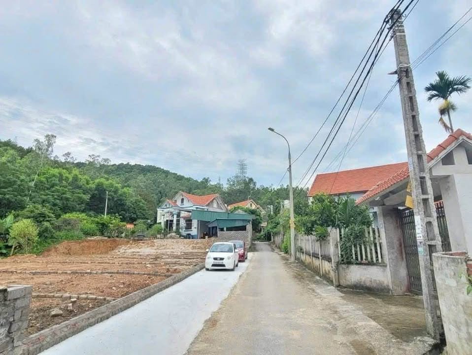 Đất nền chính chủ Đông Mai, Quảng Yên 66.3m² chỉ 700 triệu - Đầu tư sinh lời ngay!