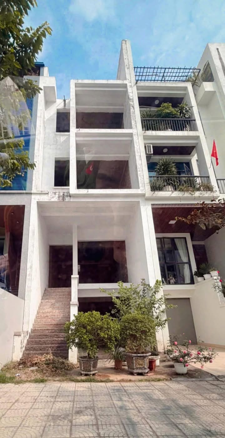 Nhà liền kề Gia Cẩm, Việt Trì 122.7m² - Khu dân cư văn minh, giá thỏa thuận!