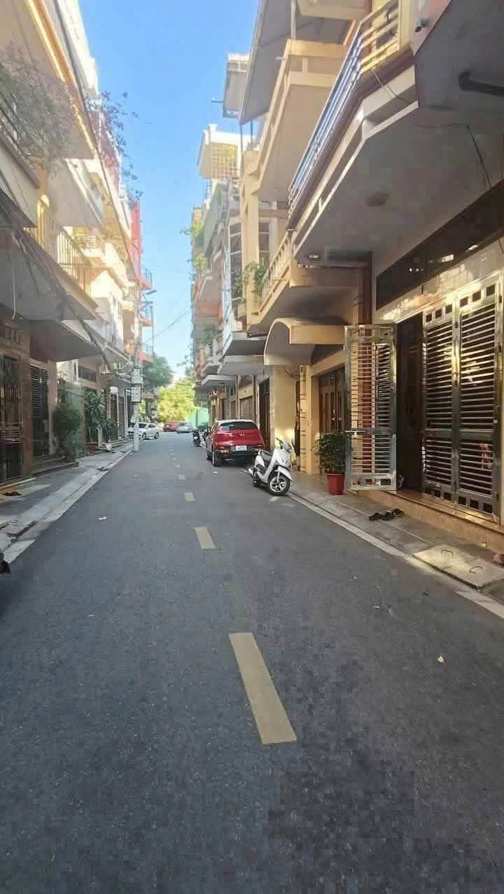 Nhà phố Nguyễn Trãi, TP Hải Dương 61m² giá 3.55 tỷ - Vị trí trung tâm tiện lợi!