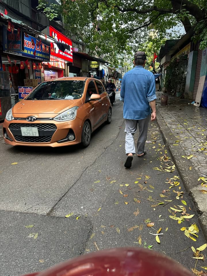 Nhà phố Pháo Đài Láng 66m² giá 23.8 tỷ - Kinh doanh, văn phòng đỉnh cao!