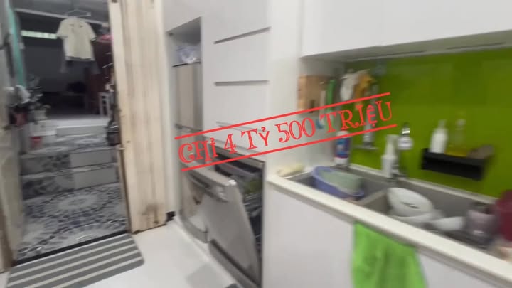 Nhà mặt tiền đường Thống Nhất, La Gi 135m² giá 4.5 tỷ - Dọn vào ở ngay!