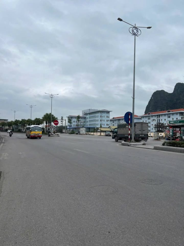 Đất nền Hạ Long 86m² giá 2 tỷ - Đối diện Lữ đoàn 170, hướng Đông