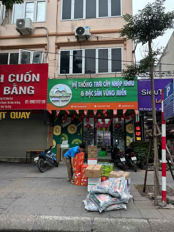 Cho thuê mặt phố Trung Kính, Cầu Giấy 40m² giá 20 triệu - Vị trí đắc địa cho kinh doanh!