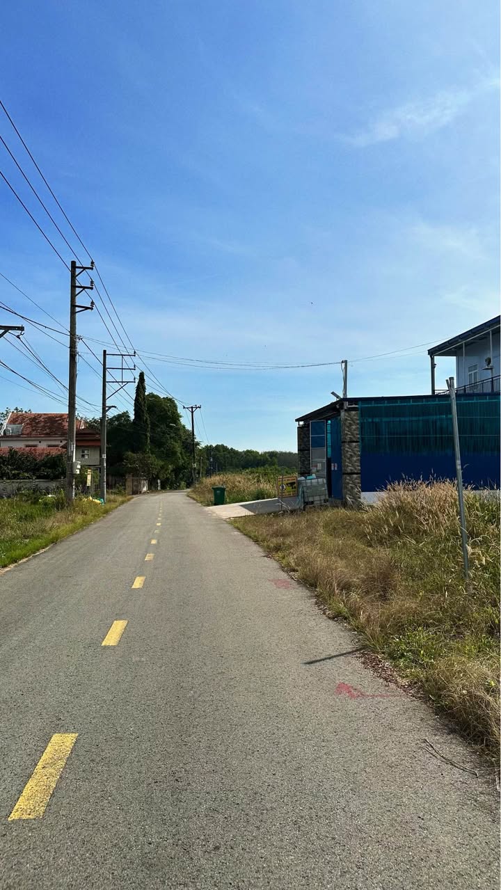 Đất nền Bàu Bàng 530m² giá 1.9 tỷ - Mặt tiền nhựa Long Nguyên, cơ hội đầu tư tuyệt vời!