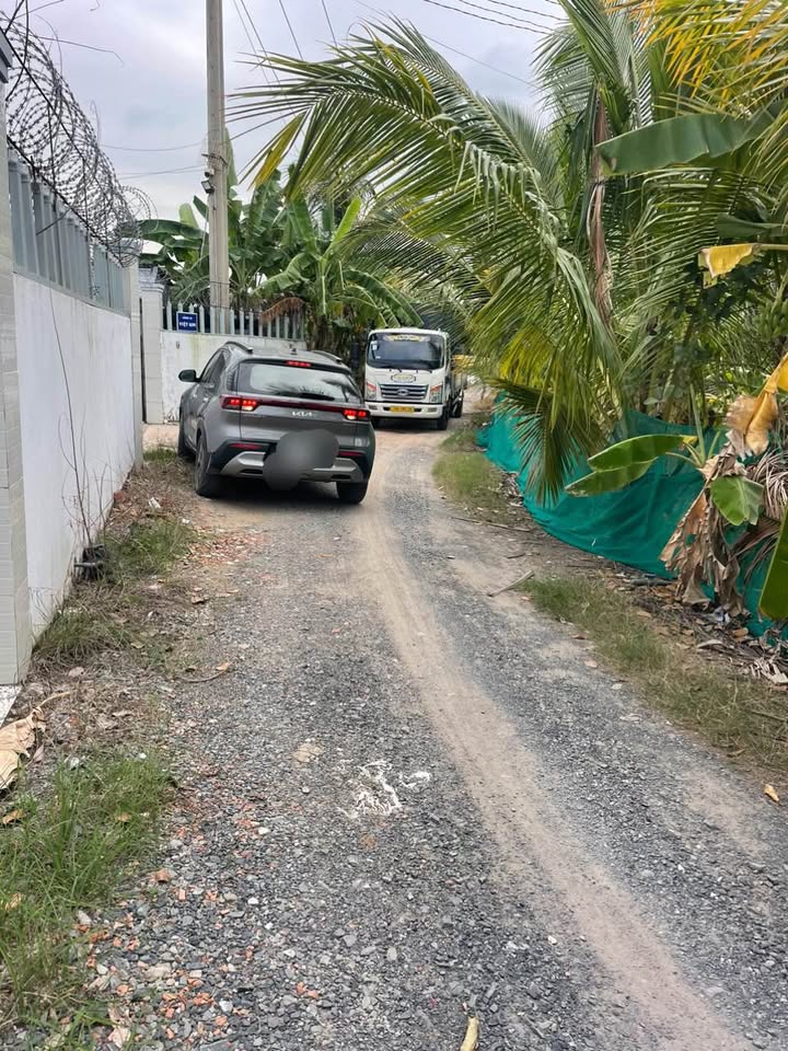 Nhà xưởng An Thạnh Bến Lức 300m² giá 3.35 tỷ - Cơ hội đầu tư tốt!