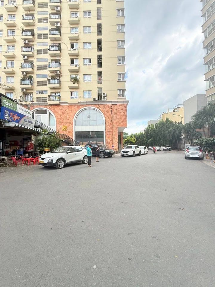 Nhà 6 tầng mặt tiền Phan Huy Ích 82m² giá 17 tỷ - Đối diện chung cư Phúc Yên!