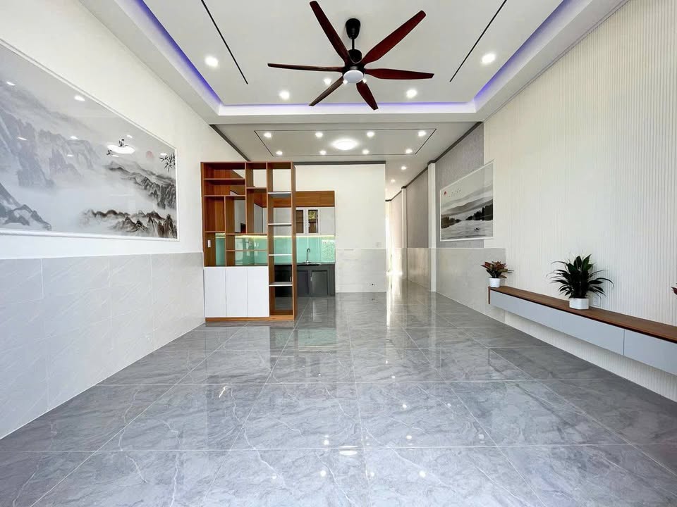 Nhà bán Đức Hòa Đông, Long An 100m² giá 1.95 tỷ - Pháp lý rõ ràng, sẵn sàng vào ở!