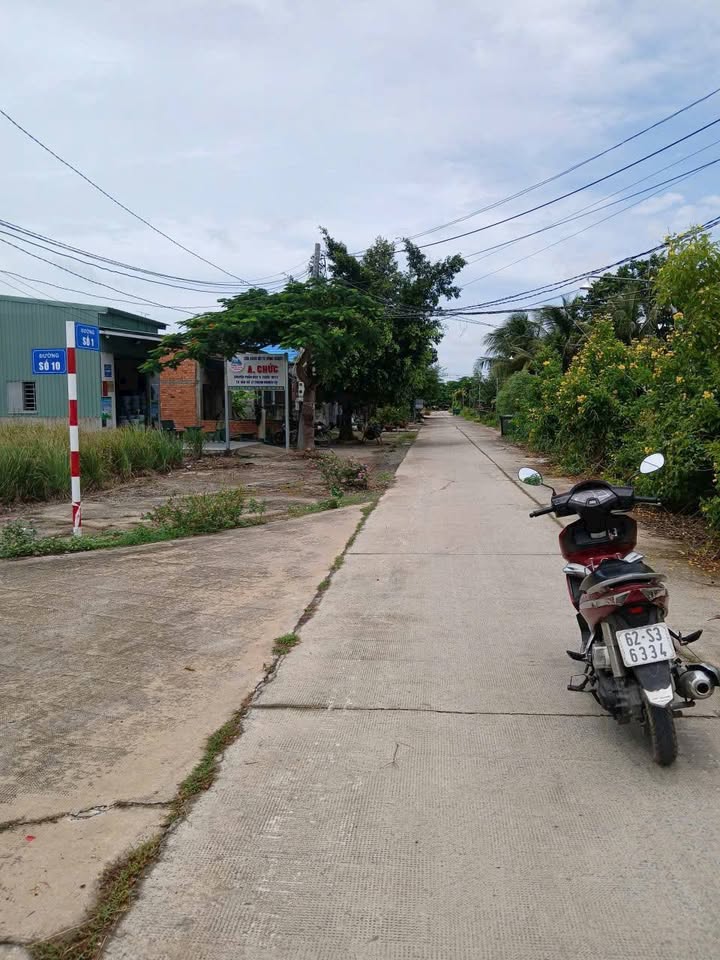 Đất nền đôi 200m² xã Tân Hòa, Bến Lức, giá 2 tỷ - Đầu tư sinh lời!