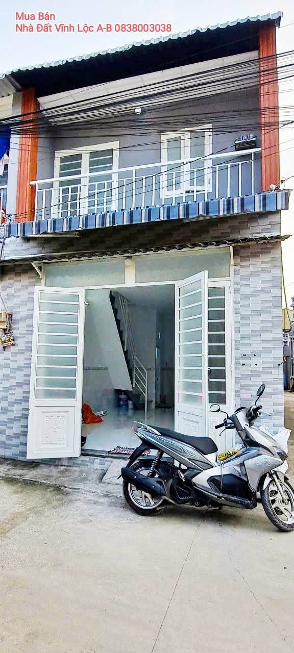 Nhà bán 2 phòng ngủ, 28m² tại Vĩnh Lộc B, Bình Chánh chỉ 1.05 tỷ - Hẻm xe hơi vào tận cửa!