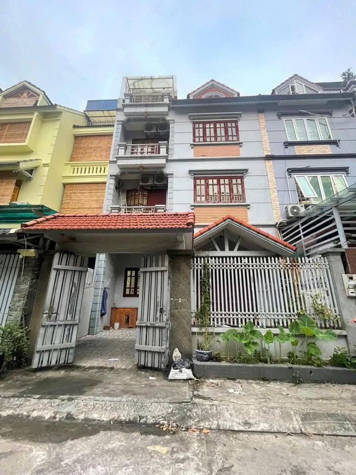 Nhà liền kề cho thuê KĐT Đại Kim - Nguyễn Xiển 90m² giá 23 triệu - Không gian sống lý tưởng!