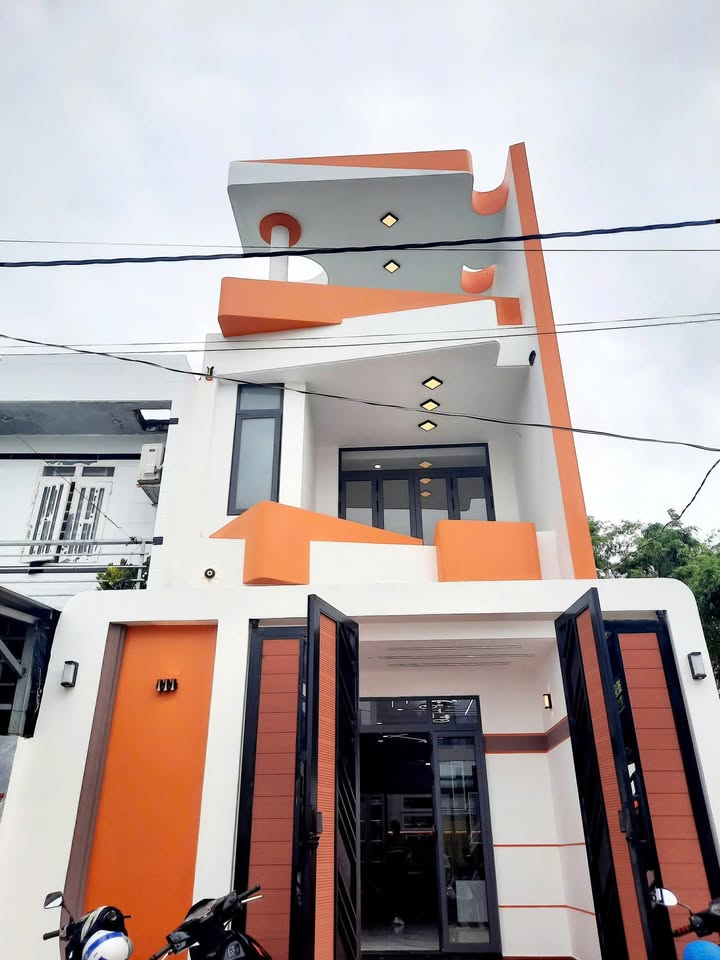 Nhà phố hiện đại xã Mỹ Yên 103.5m² giá 2.1 tỷ - Dọn vào ở ngay!