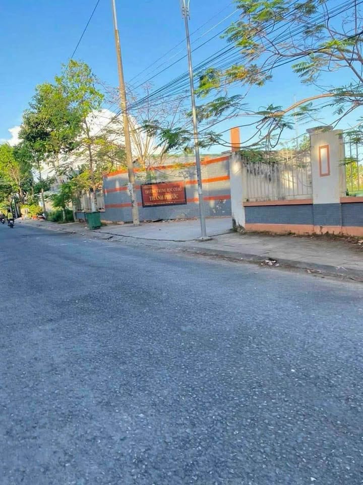 Cặp nền góc mặt tiền đường Huỳnh Văn Đạt, 168m², giá 2.2 tỷ - Pháp lý thổ cư 100%!