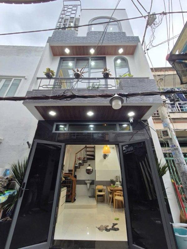 Nhà mới 3 tầng Nguyễn Tri Phương Quận 10 55m² giá 5.1 tỷ - Sẵn sàng vào ở ngay!