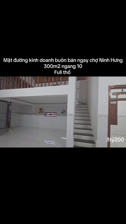 Đất Ninh Hưng 300m² giá 3.2 tỷ - Mua đất tặng nhà, vào ở ngay!