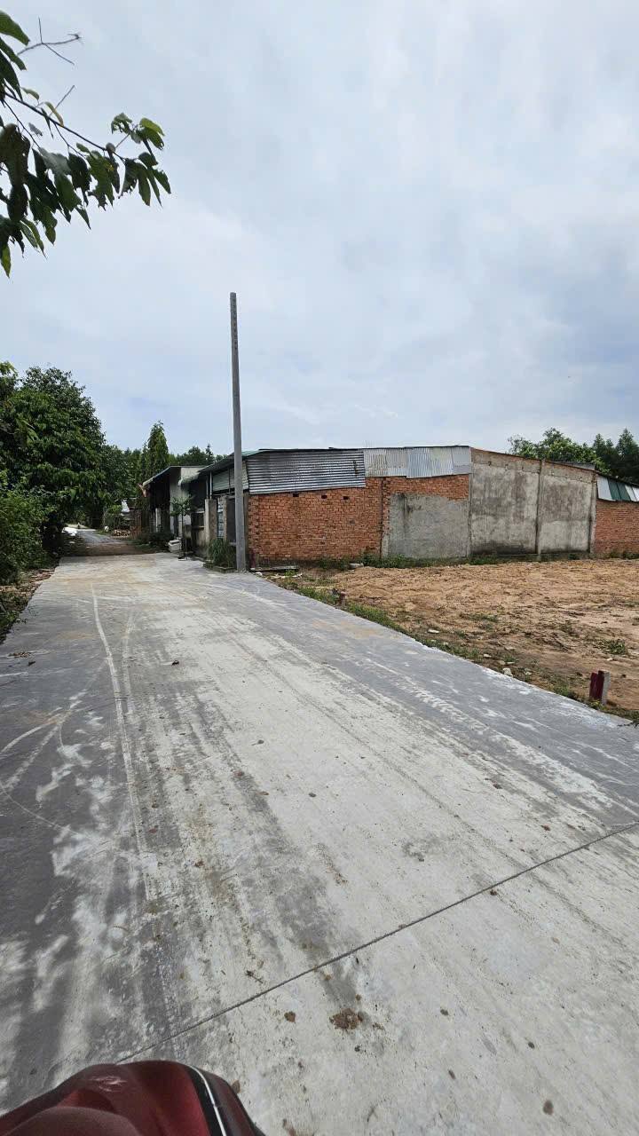 Đất nền Quảng Tiến Trảng Bom 105m² giá 850 triệu - Sổ đỏ chính chủ!