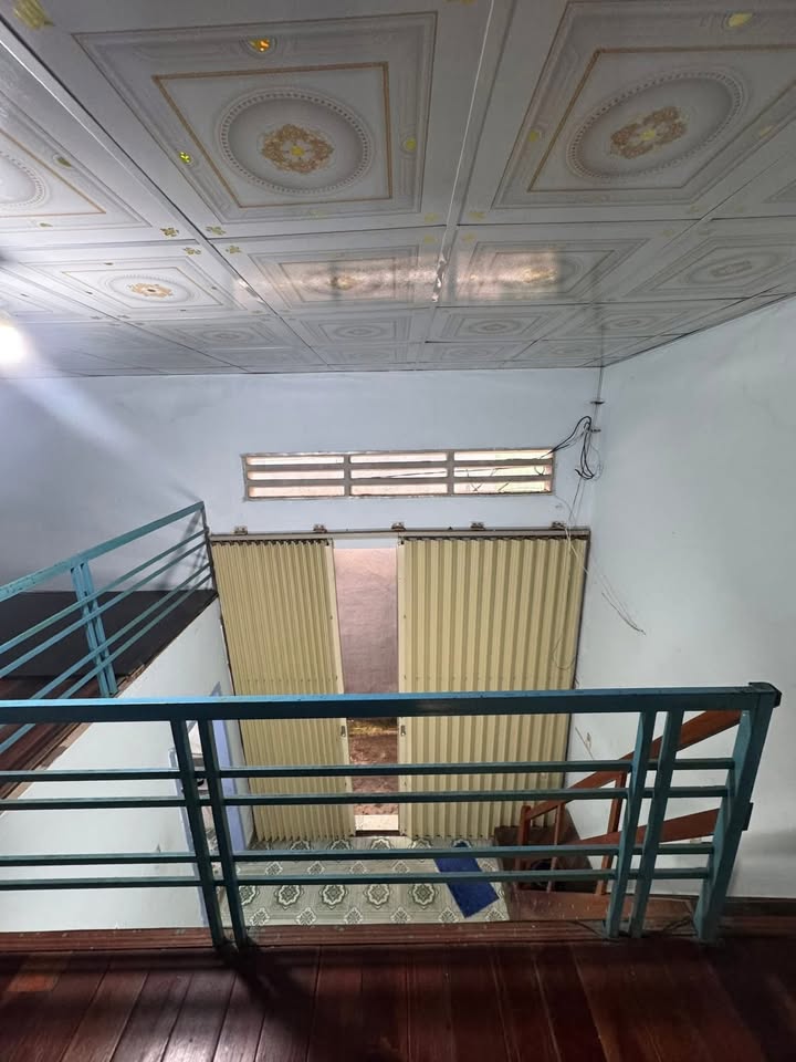 Nhà gác lửng hẻm 276 Hoàng Văn Thụ, Quy Nhơn 30m² giá 1.1 tỷ - Vị trí gần biển tiện lợi!