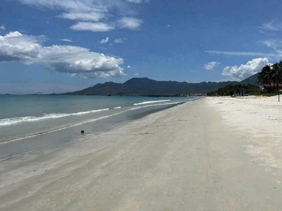 Nhà bán Ninh Diêm 220m² giá 4 tỷ - Đang cho thuê cafe và Spa