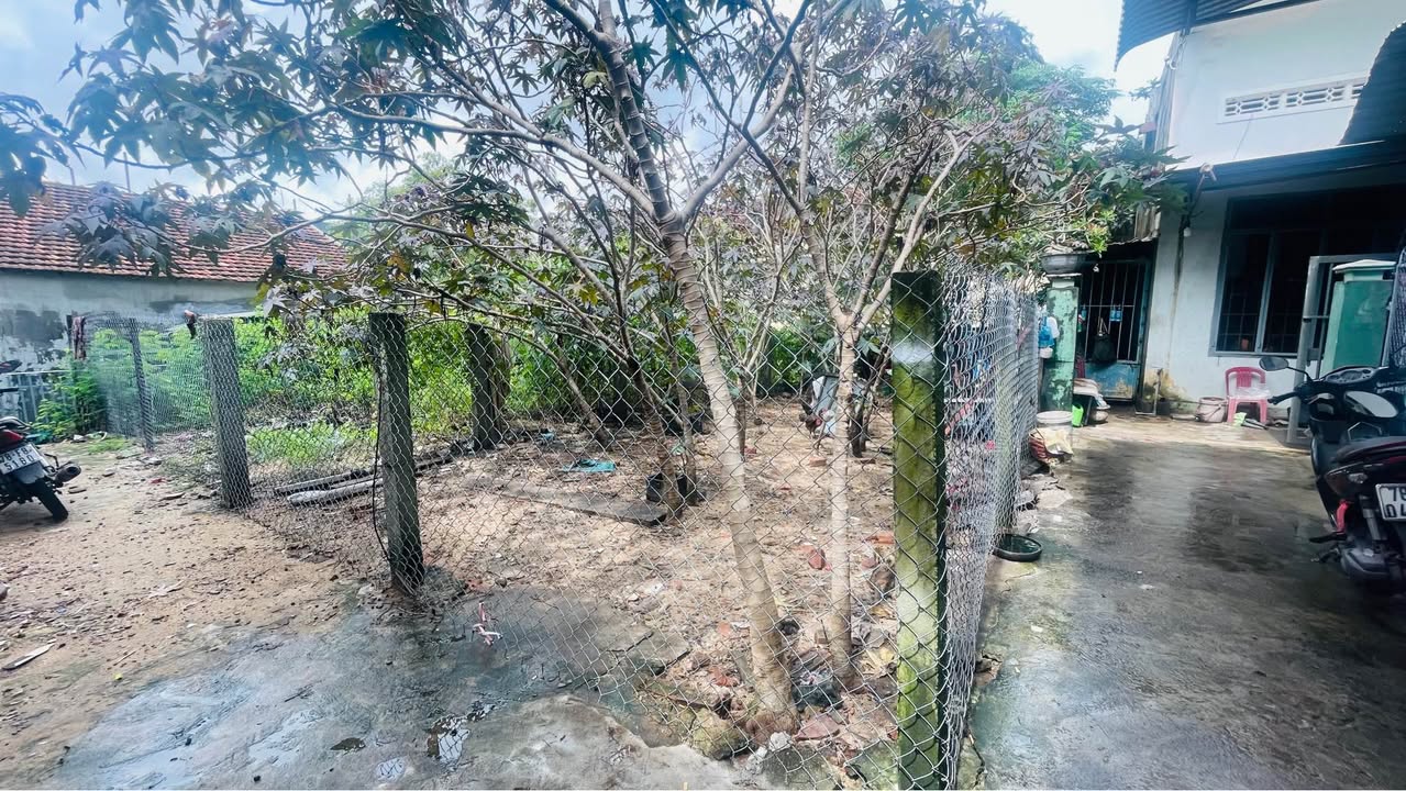 Đất nền trung tâm TP. Tuy Hòa 82.74m² giá 900 triệu - Sổ hồng chính chủ!