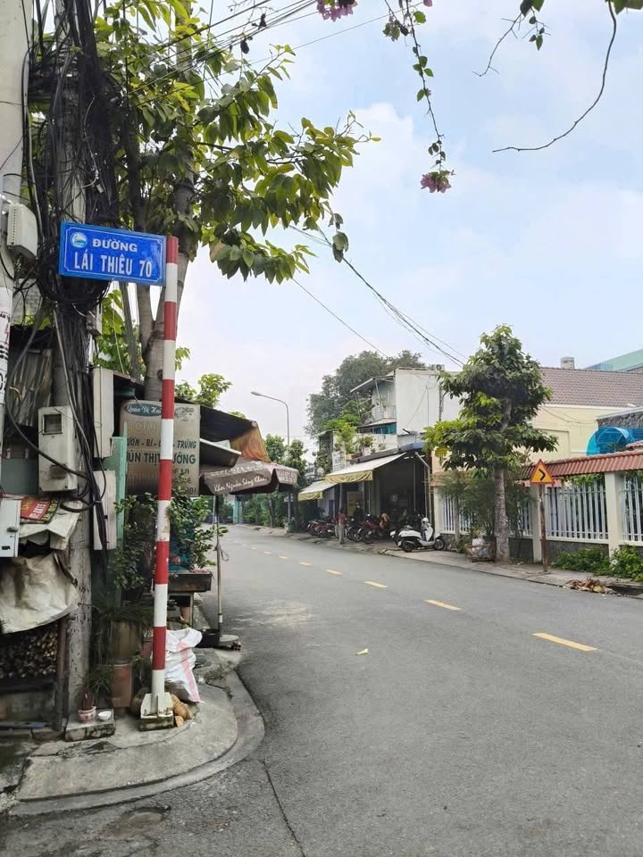 Đất Lái Thiêu 100m² giá 2.479 tỷ - Vị trí đắc địa gần chợ và trường học!