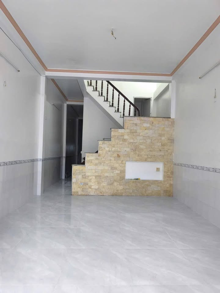 Nhà phố KDC Thoi Nhựt 2 - 90m² giá 4 tỷ - Hướng Tây Nam thoáng mát!