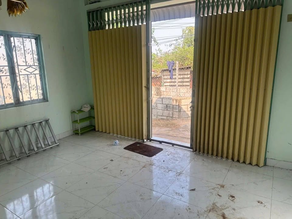 Nhà riêng phường Đức Long, Phan Thiết 34m² giá 200 triệu - Hướng biển thoáng mát!