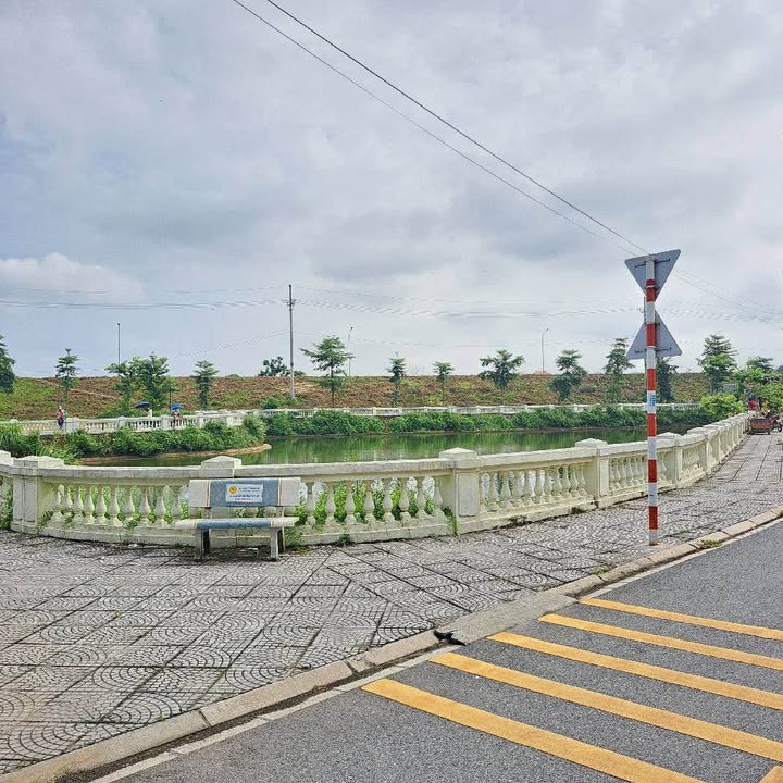 Đất nền Kim Sơn Gia Lâm 80m² giá 3 tỷ - Vị trí đắc địa, tiềm năng sinh lời!