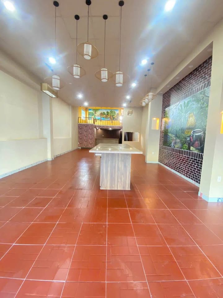 Nhà mặt tiền kinh doanh đường Phan Văn Đáng, Phường 9, TP Vĩnh Long 198m² giá 4.5 tỷ - Chính chủ bán!