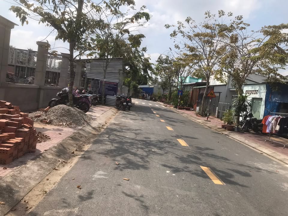 Đất nền chính chủ phường Long Châu, Vĩnh Long - Diện tích 223m², giá chỉ 2.784 tỷ VND!