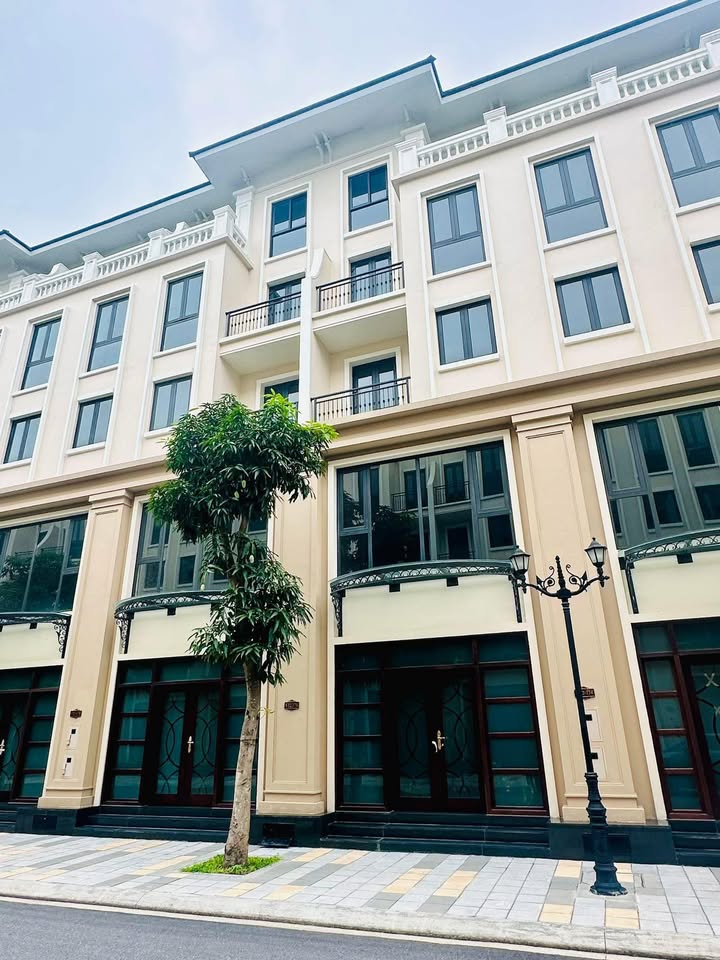 Bán gấp căn hộ Vinhomes Ocean Park 3 60m² giá 9.1 tỷ - Sổ đỏ chính chủ!