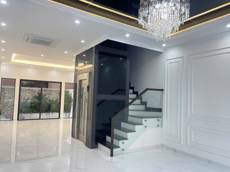 Shophouse đường Đại Dương 75m² giá 15 tỷ - Hoàn thiện 5 tầng, có thang máy!