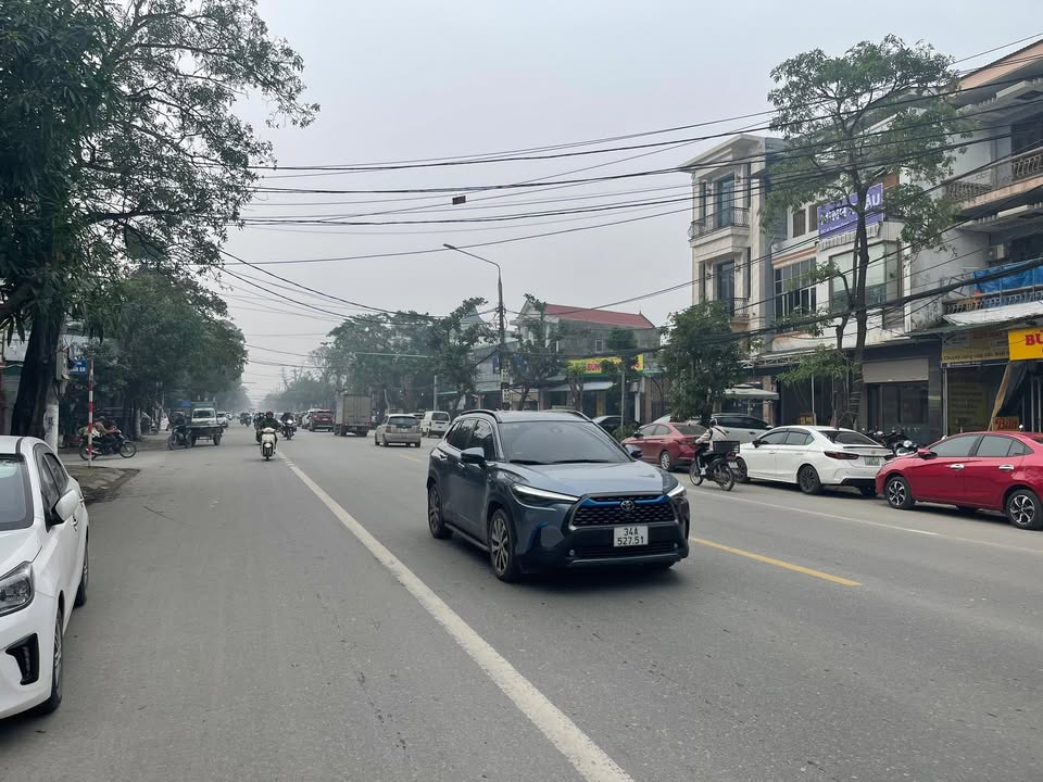 Bán đất mặt tiền đường Trường Chinh Vinh 60m² giá 7 tỷ - Tặng nhà cấp 4 đang kinh doanh!