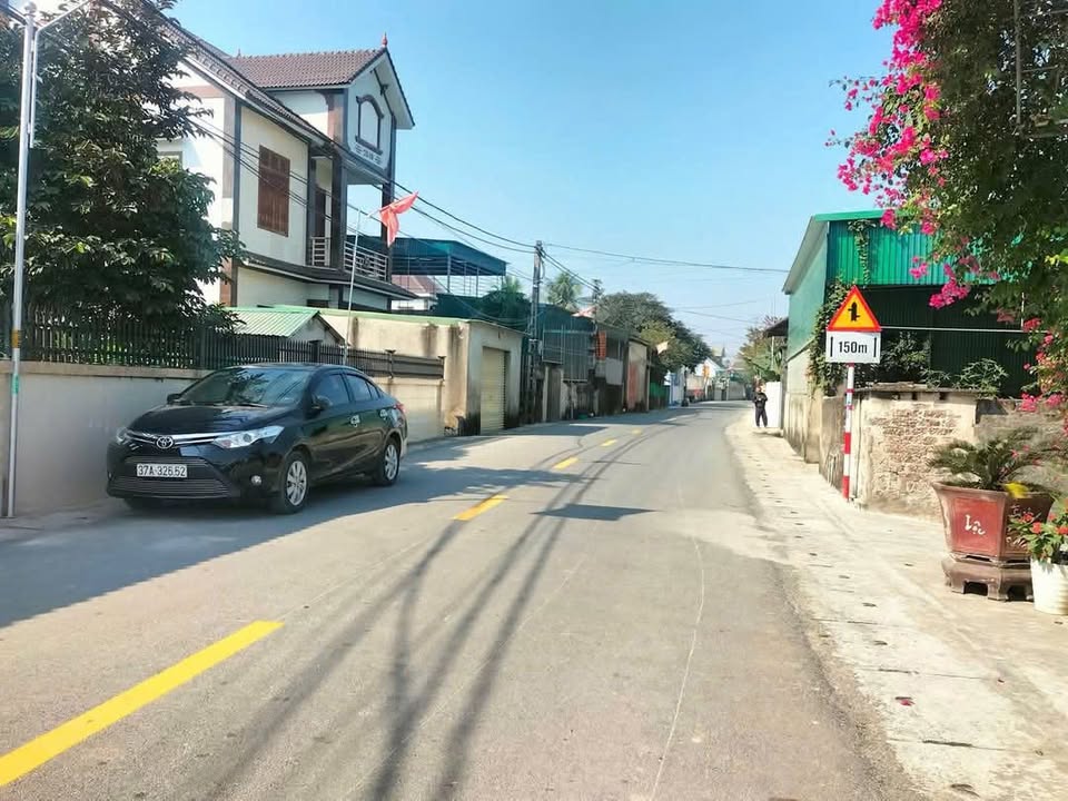 Đất thổ cư mặt đường Liên Xã Diễn Thắng 218m² giá 2 tỷ - Kinh doanh thuận lợi!