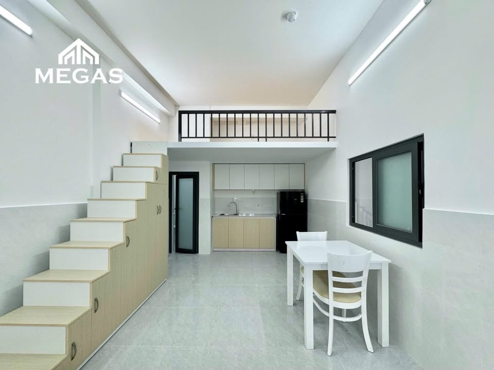 Căn hộ Duplex Lê Văn Sỹ, Q3 - Full nội thất xinh đẹp, cửa sổ trời thoáng mát!