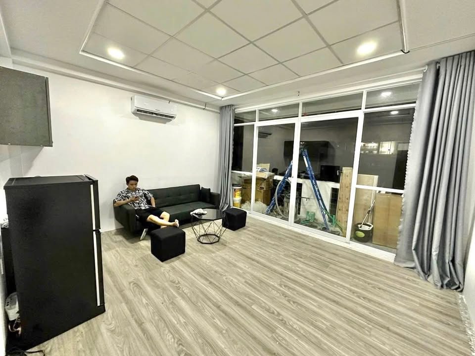 Phòng trọ 1 ngủ tại Ngã Tư Bảy Hiền, 40m² - Full nội thất, giá thỏa thuận!