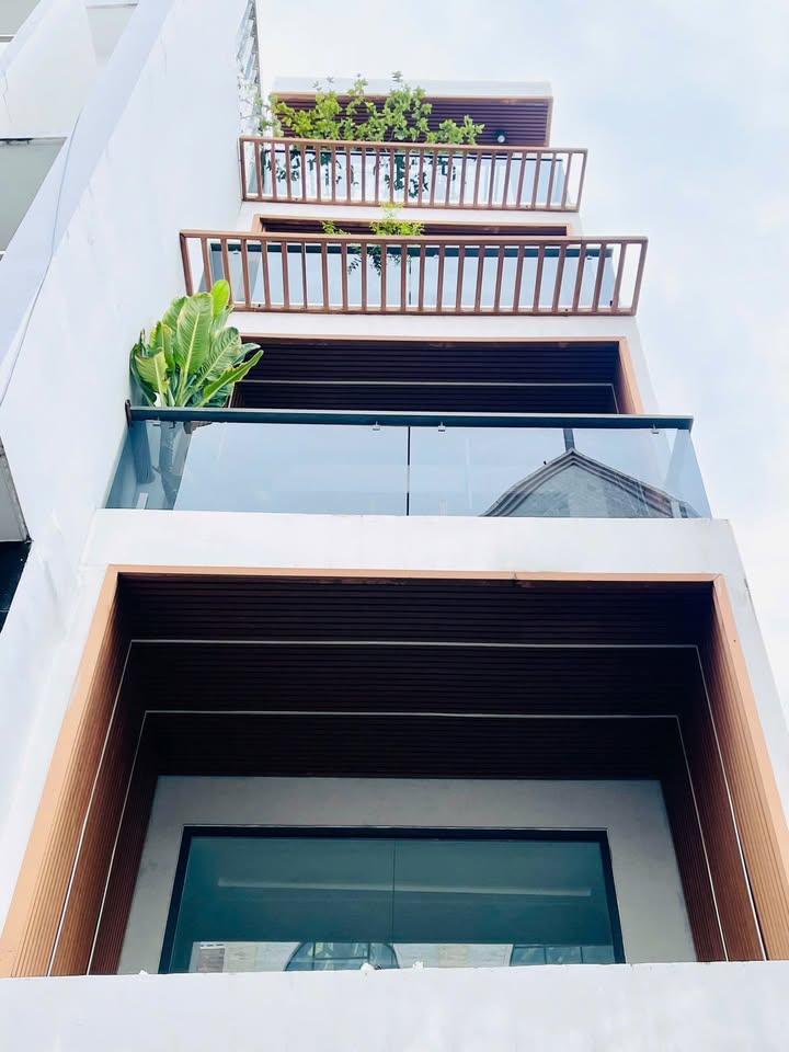 Nhà phố Trần Văn Đang, Quận 3, 75m² - Vị trí hẻm xe hơi tránh, giá tốt thỏa thuận!