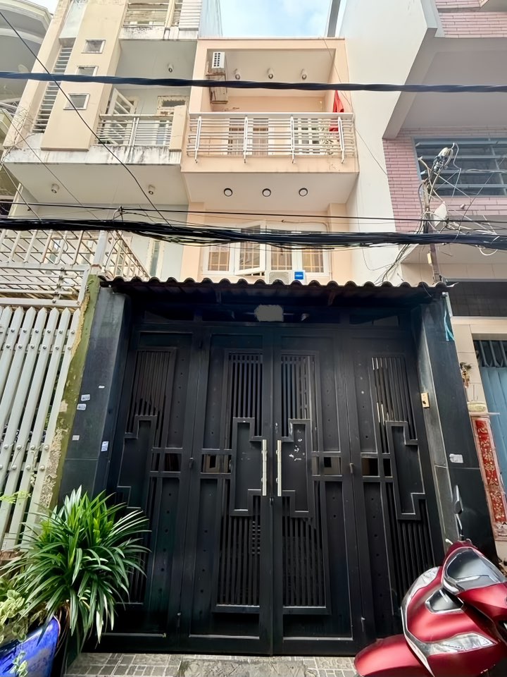Nhà 3 tầng 40m² Cư xá Đồng Tiến, Q10 - Giá chỉ 6 tỷ TL!