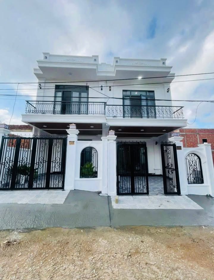 Nhà mới bán tại Kiệt 44 Phùng Quán, Thủy Dương 82m² giá 2 tỷ - Không ngập lụt!