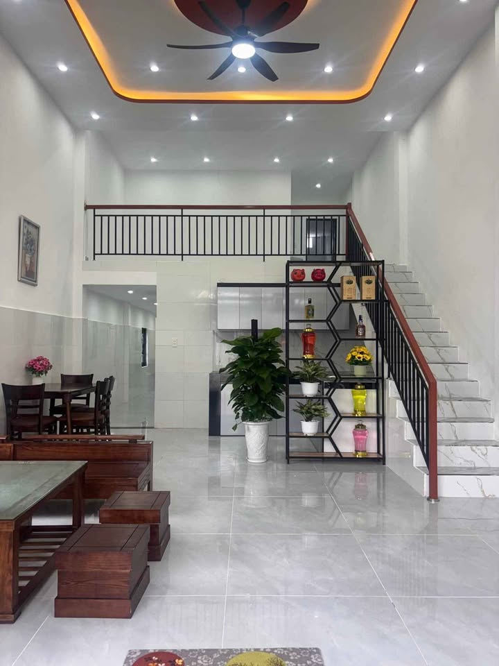 Nhà mới xây 100% tại Phường Hòa Xuân, Đà Nẵng 191m² giá 3.45 tỷ - Full nội thất tặng kèm!