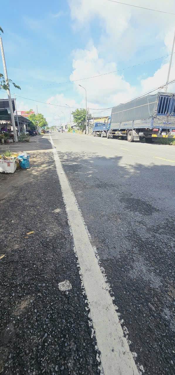 Đất nền mặt tiền Nguyễn Chí Thanh, Bình Thủy, Cần Thơ 188m² - Sổ hồng chính chủ, giá tốt!