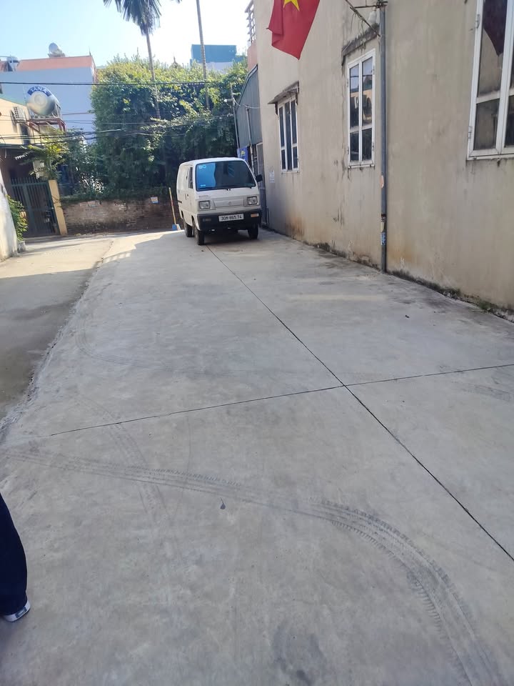 Đất nền Đại Mỗ 50m² giá 10 tỷ - Pháp lý sạch, thích hợp kinh doanh!