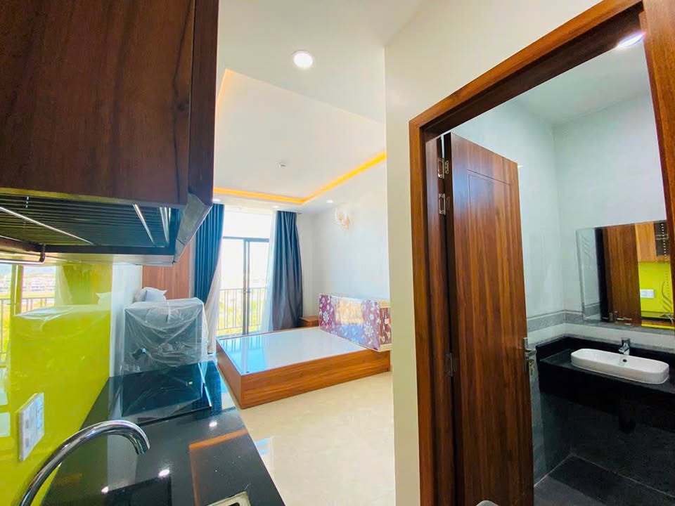 Căn hộ Studio Nguyễn Duy Trinh 30m² giá 4.5 triệu - Full nội thất, ban công thoáng mát!
