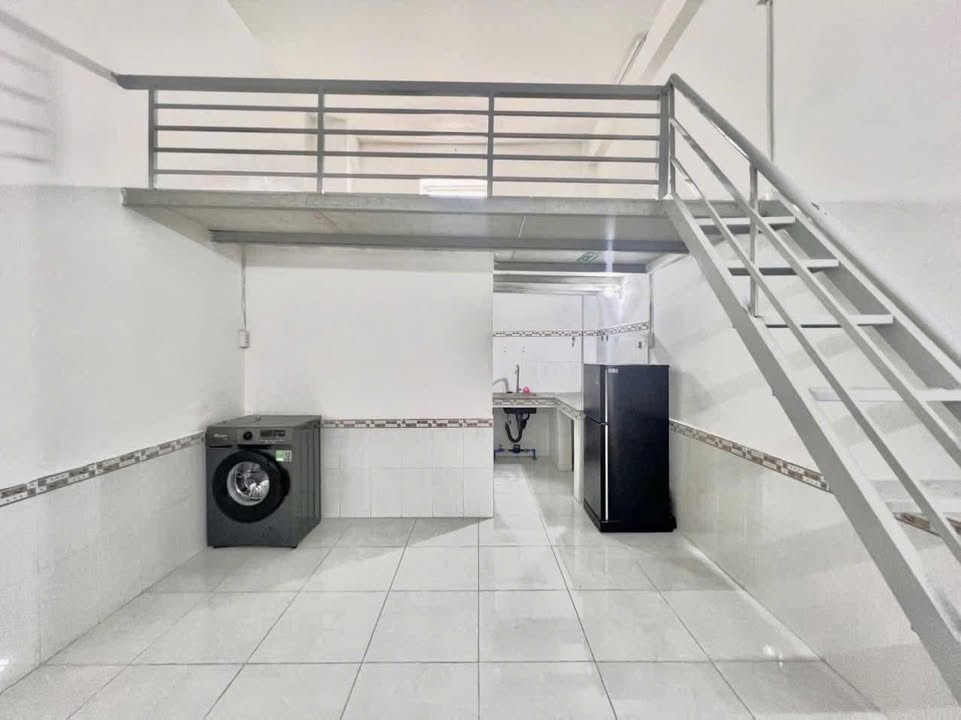 Phòng cho thuê tại Đường 182, Quận 9, 3.7 triệu - Tiện nghi đầy đủ, vào ở ngay!