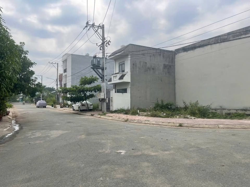 Lô đất góc Đặng Gia Phát quận 9 diện tích 63,9m² giá 4,1 tỷ - Đầu tư sinh lời lý tưởng!