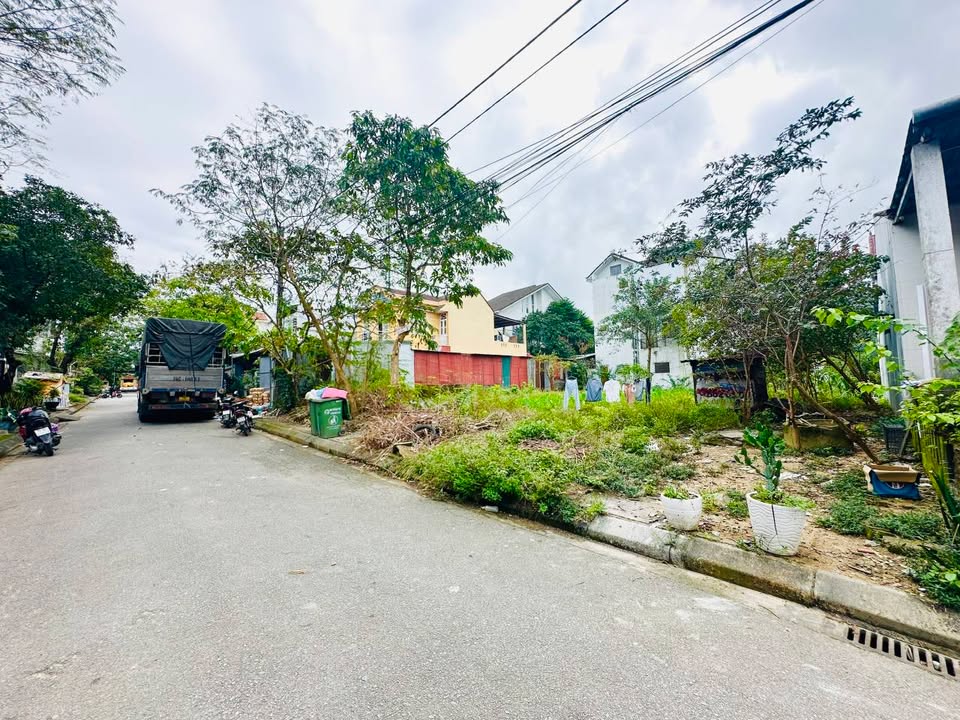Đất KQH Xóm Hành, Huế 140m² giá 2.8 tỷ - Đầu tư sinh lời ngay!