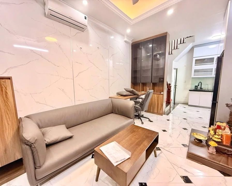 Nhà riêng Bạch Đằng 33m² giá 7 tỷ - Thiết kế hiện đại, full nội thất!