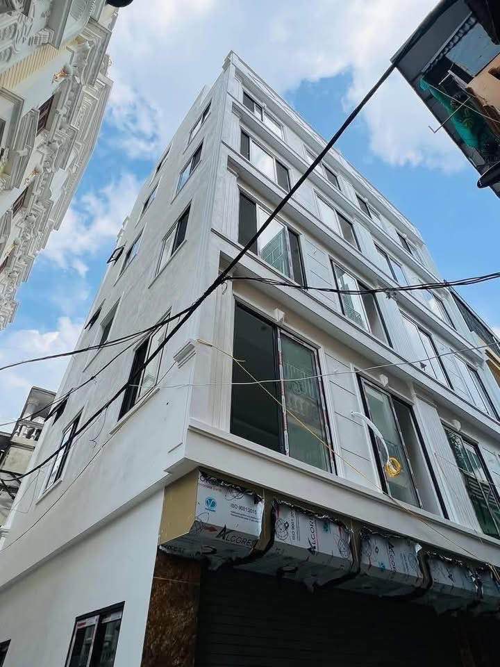 Căn hộ cho thuê gần Chùa Láng, 81m² giá 25.8 tỷ - Dòng tiền ổn định!