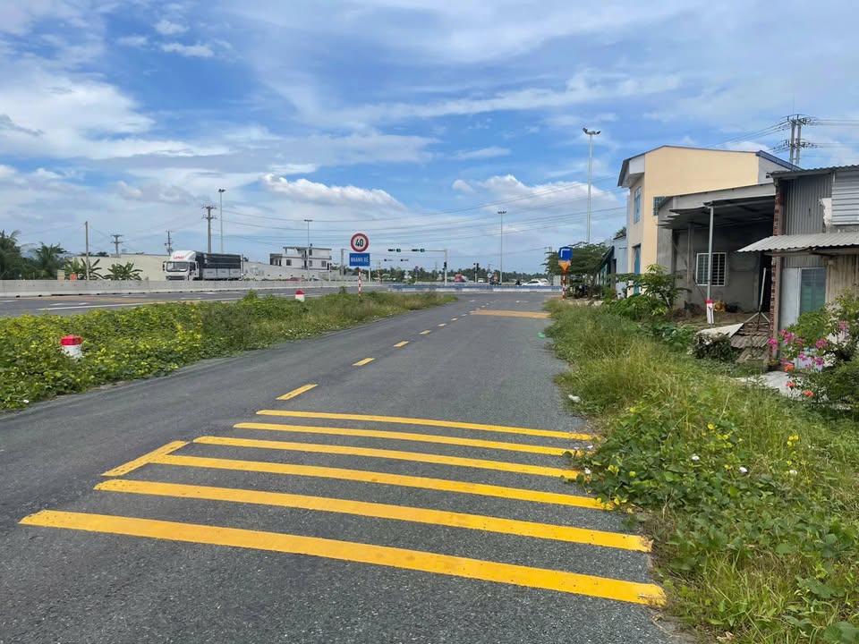 Đất nền xã Tam Phước, Châu Thành, Bến Tre 320m² giá 2 tỷ - Cơ hội đầu tư tuyệt vời!