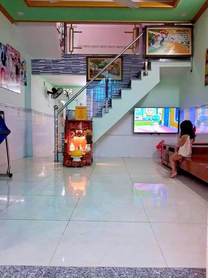 Nhà Sổ Chung tại Tân Hiệp, Dĩ An 44m² giá 1.08 tỷ - Thiết kế hiện đại, sẵn sàng vào ở!