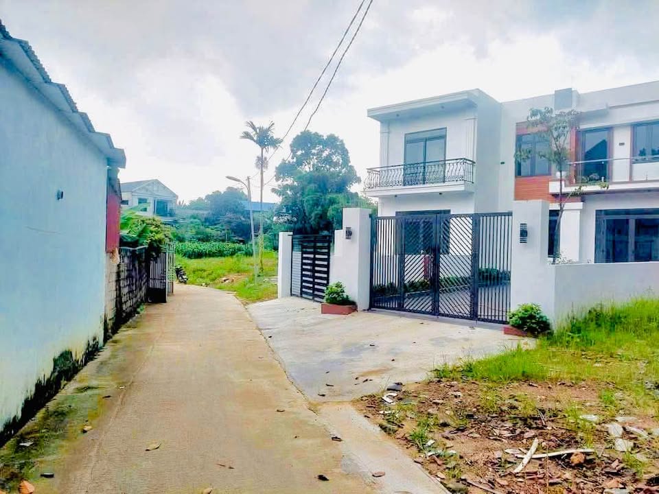 Lô đất 2 mặt thoáng Thịnh Đán, 202m² giá 1.7 tỷ - Đường ô tô rộng rãi!