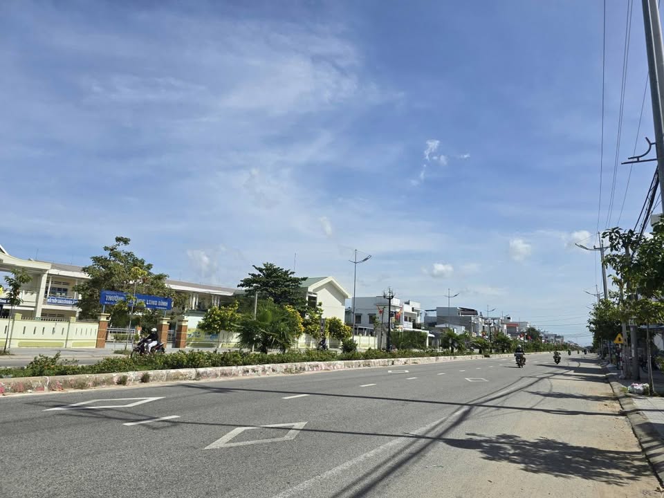 Nhà cấp 4 2 mặt tiền Phan Rang-Tháp Chàm 152m² giá 1.18 tỷ - Gần đường đôi Thống Nhất!